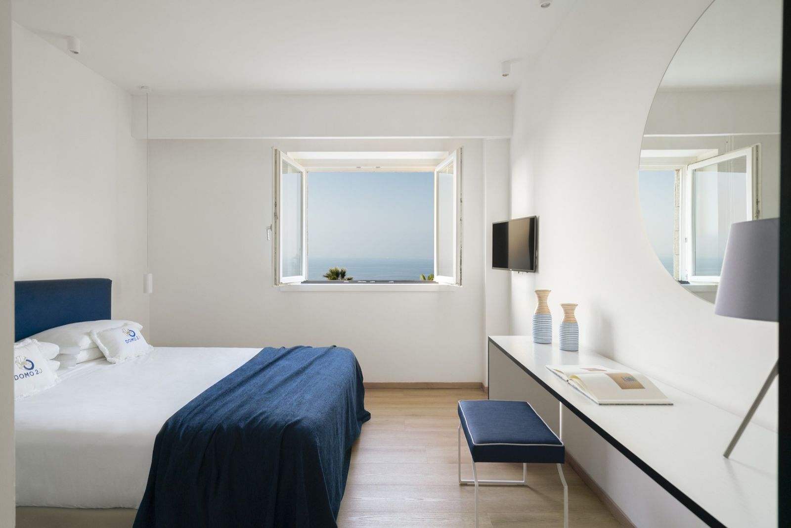 Double room Deluxe sea view with window