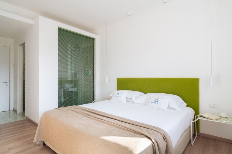 Double room Deluxe garden view with balcony