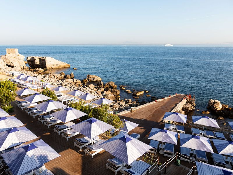 Beach Club